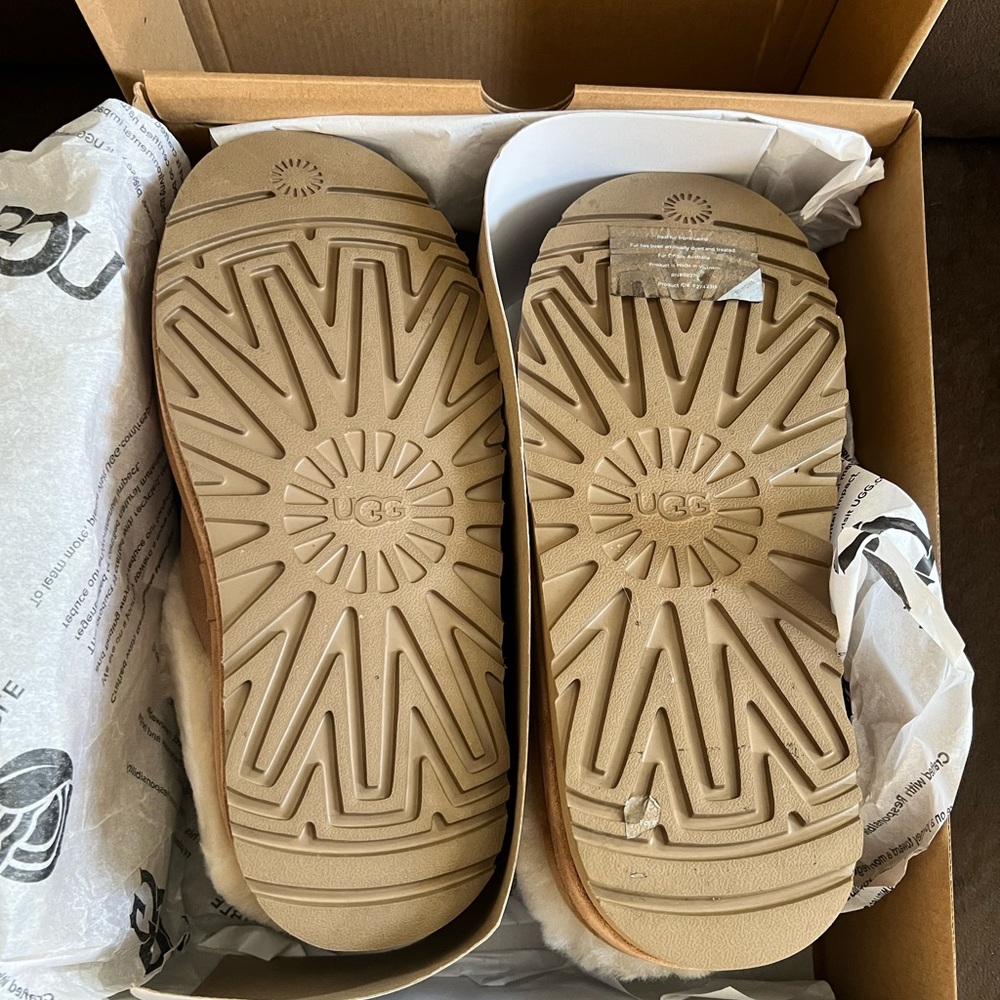 UGG Tan Platform Furry Slippers - Picture 5 of 8